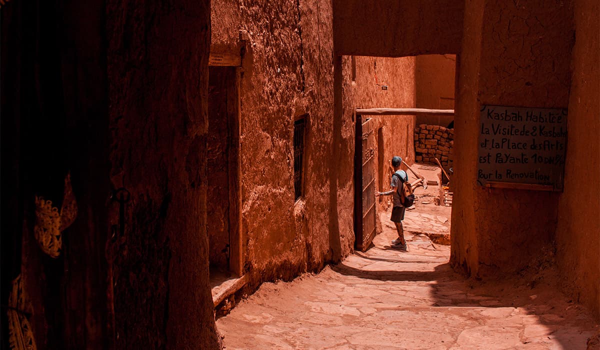 Ruelle dans la Kasbah d'Aït Ben Haddou classée UNESCO