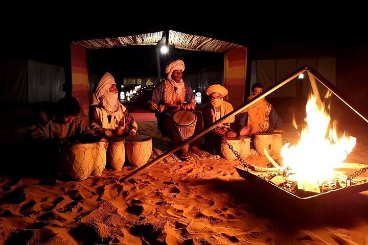 Village de Khamlia : Musique Gnaoua et Culture Nomade près de Merzouga
