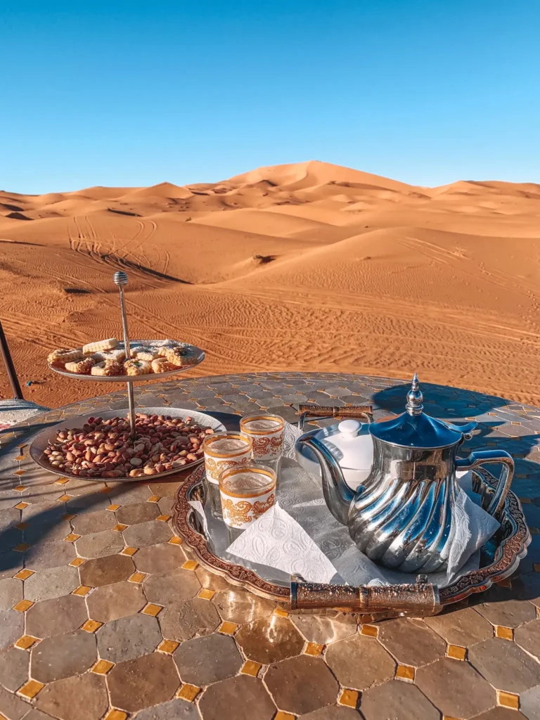 Erg Chebbi : Les Grandes Dunes du Sahara